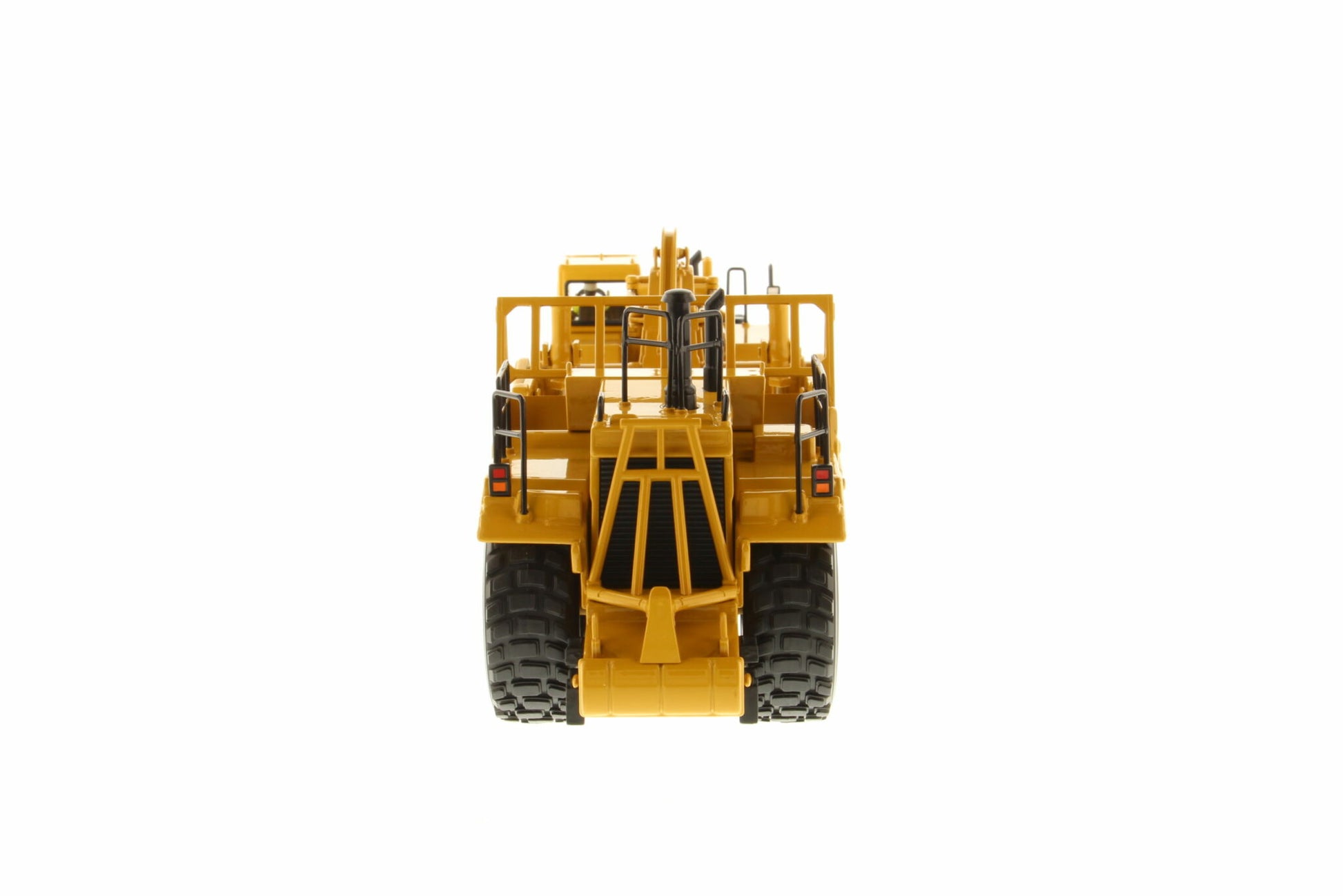 CAT 657G Scraper coupling detail