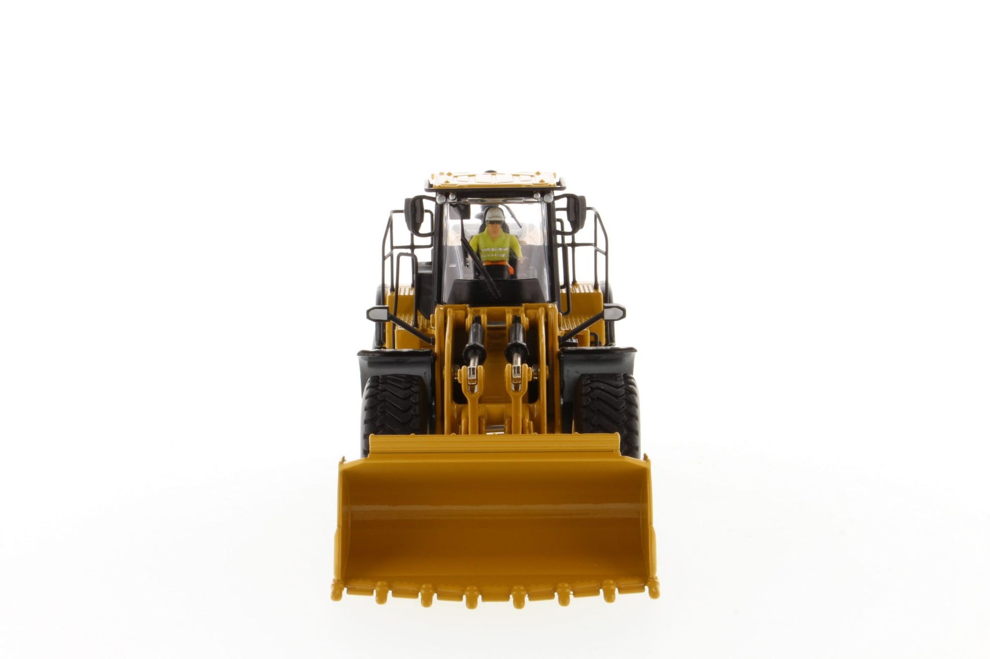 CAT 980M side view