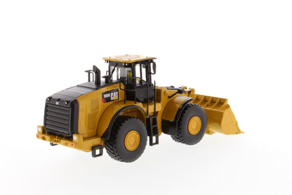 CAT 980M rear view
