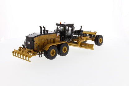 CAT 24 Motor Grader High Line Series 1:50 Scale Die Cast Model