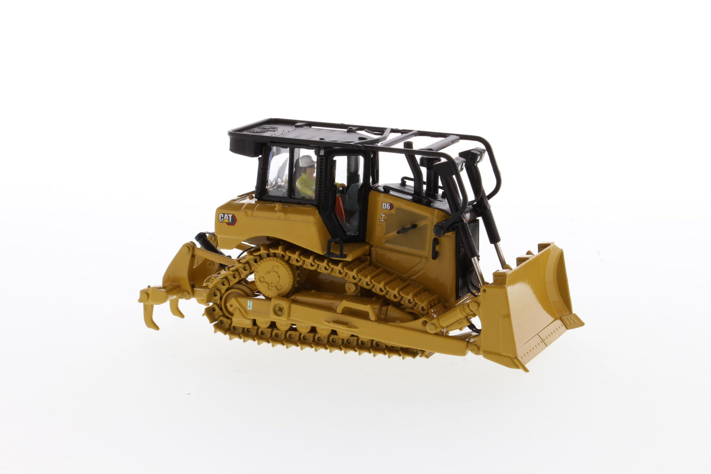 CAT D6T XL SU front view