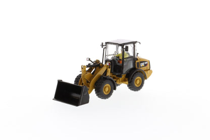 CAT 906M boom detail