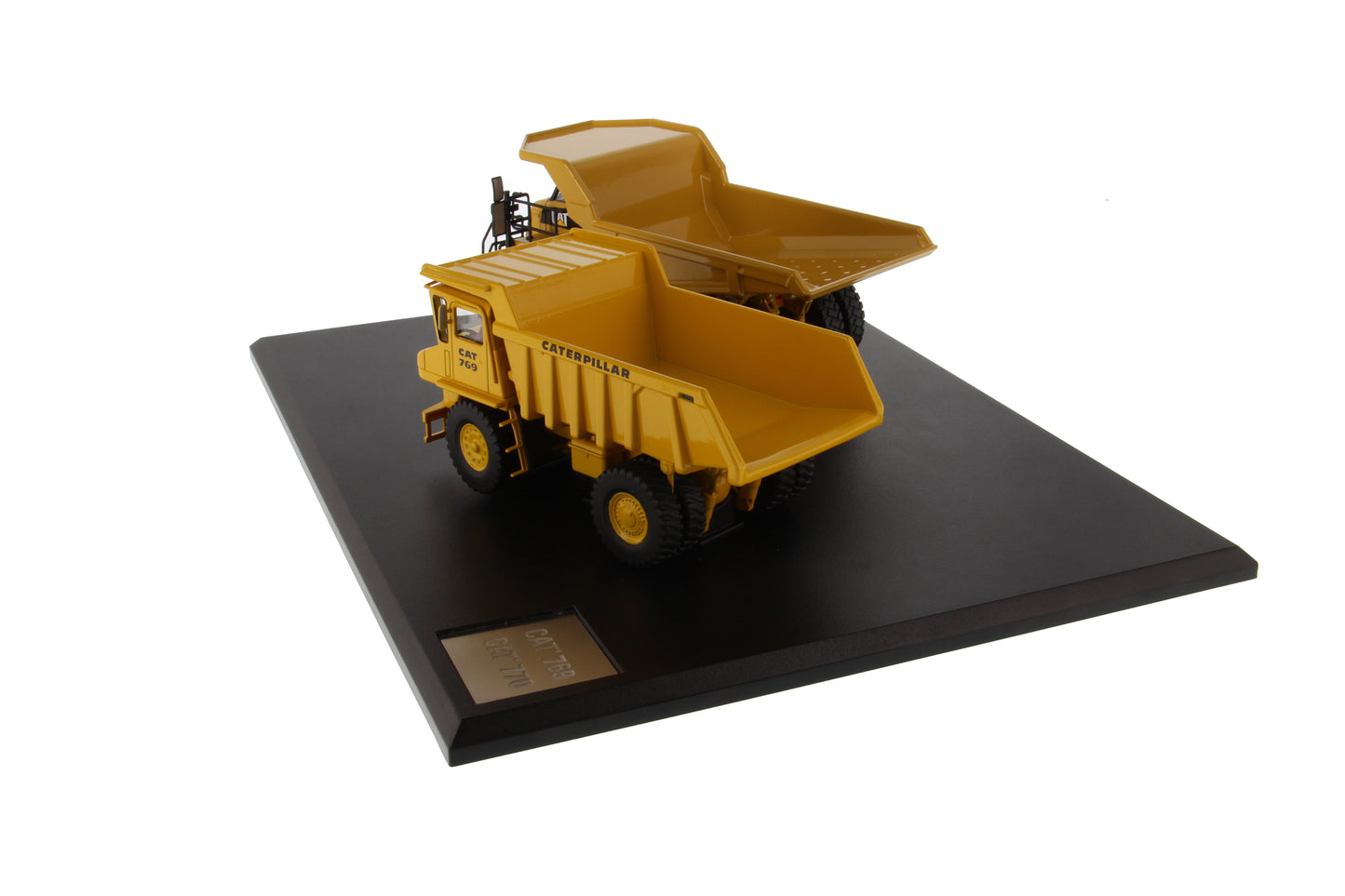 CAT 769 & 770 Off Highway Truck Evolution Series 1:50 Scale Die Cast Model