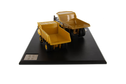 CAT 769 & 770 Off Highway Truck Evolution Series 1:50 Scale Die Cast Model