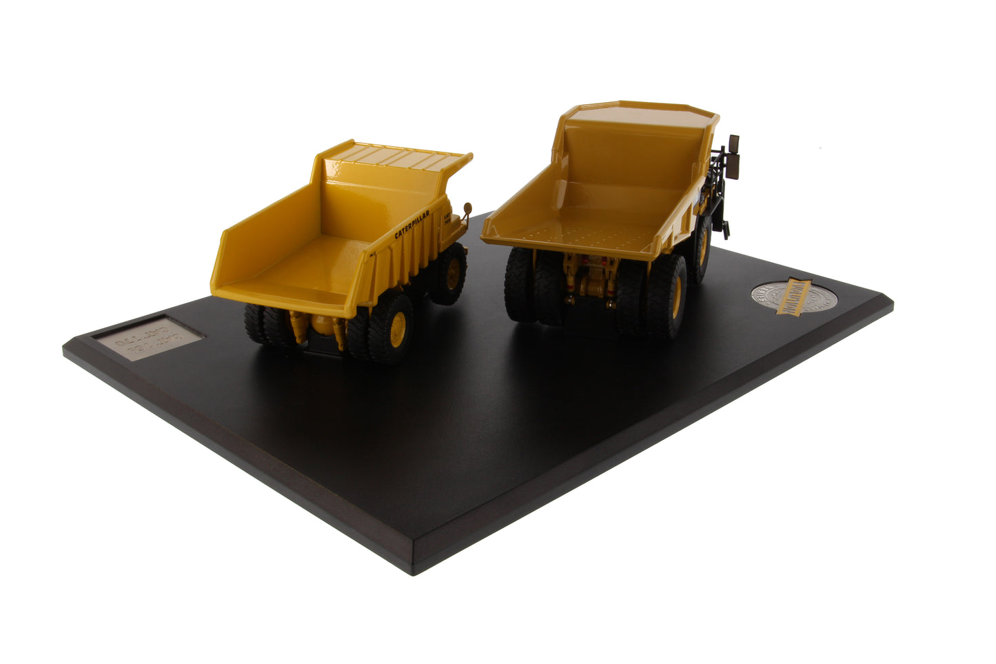 CAT 769 & 770 Off Highway Truck Evolution Series 1:50 Scale Die Cast Model