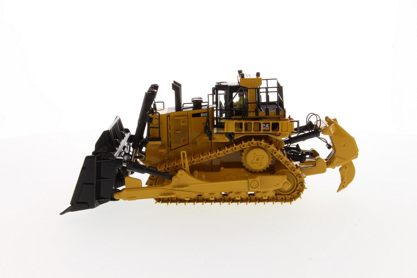 CAT D11T Track-Type Tractor JEL Design Core Classic Edition 1:50 Scale Die Cast Model