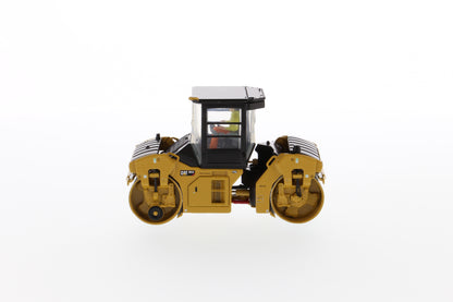 Cat CB-13 Tandem Vibratory Roller w/Cab High Line Series 1:50 Scale Die Cast Model