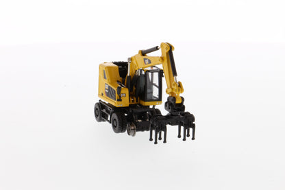 CAT M323F Safety Yellow HO detail view