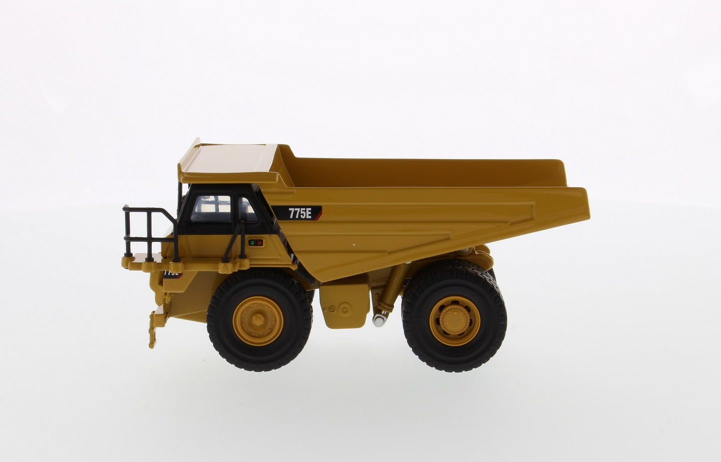 CAT 775E Off Highway Truck 1:64 Scale Die Cast Model