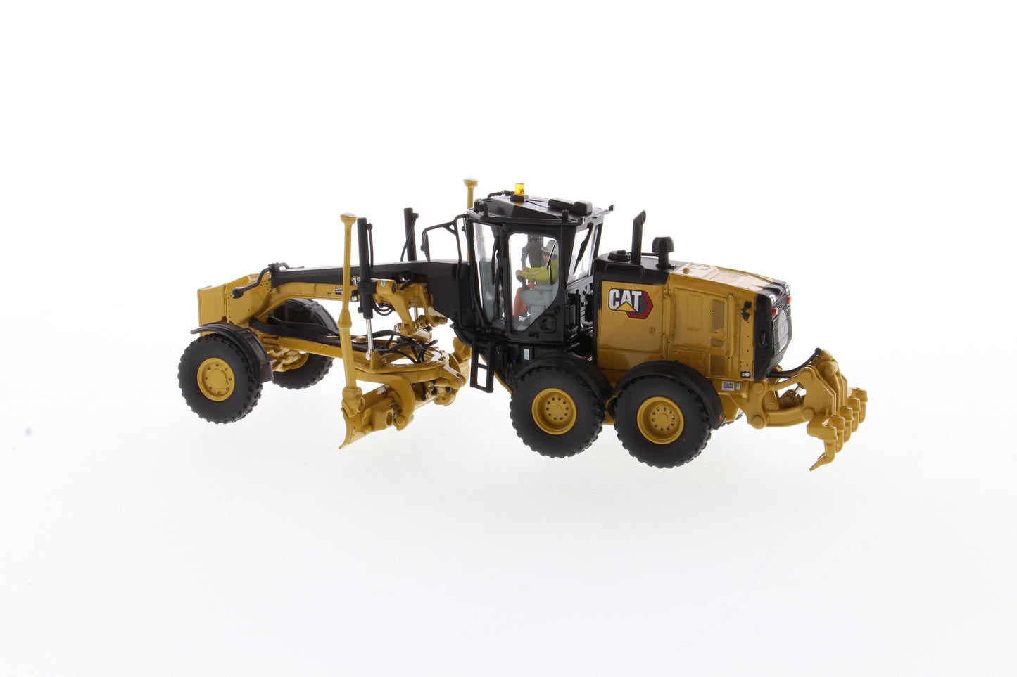 CAT 150 Motor Grader High Line Series 1:50 Scale Die Cast Model