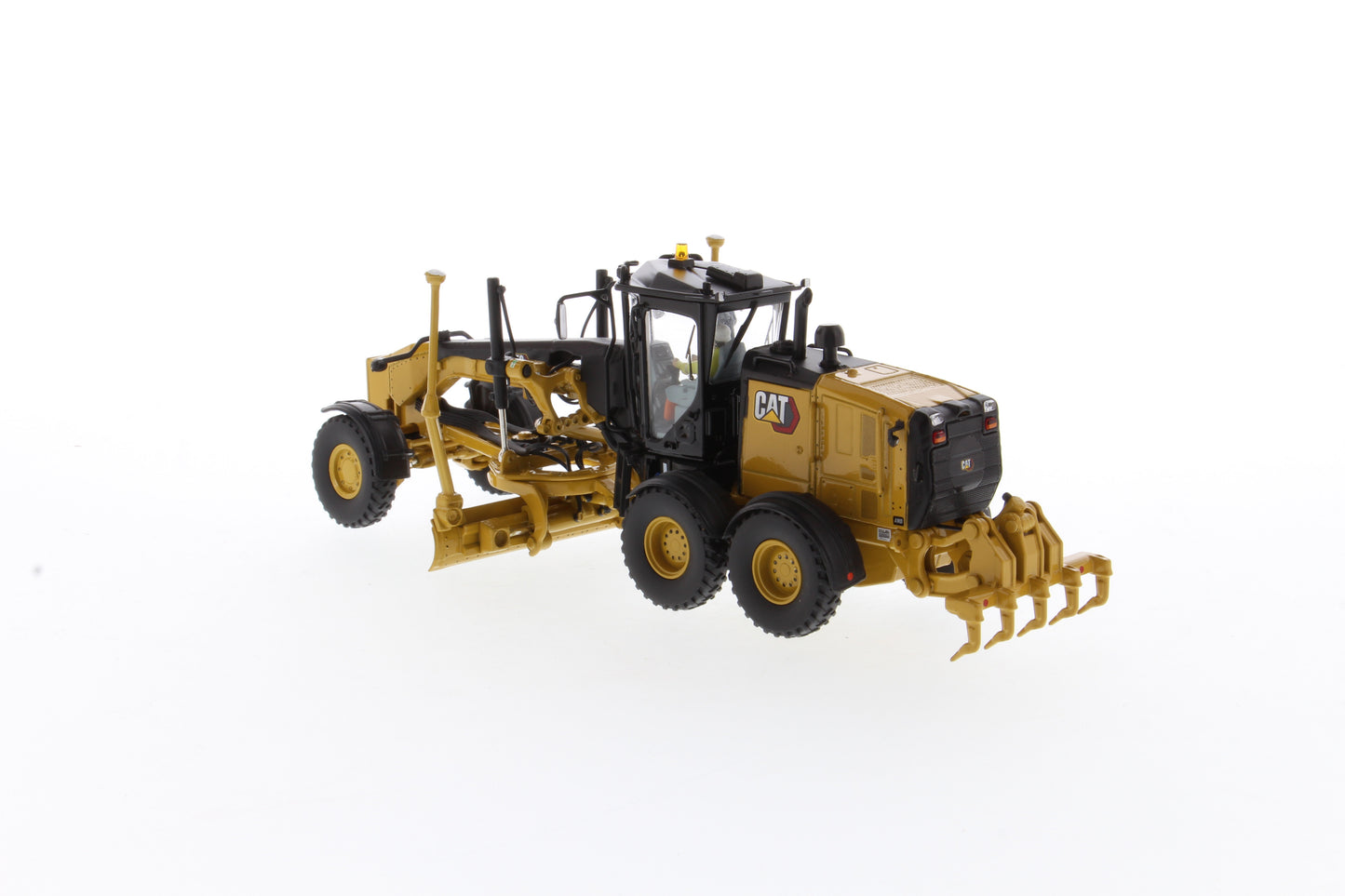 CAT 150 Motor Grader High Line Series 1:50 Scale Die Cast Model