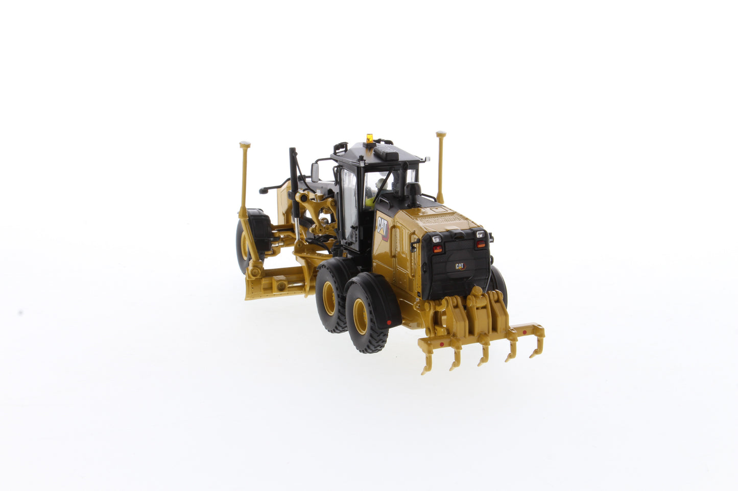 CAT 150 Motor Grader High Line Series 1:50 Scale Die Cast Model