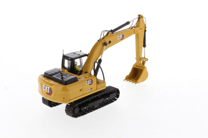 CAT 320 GX rear view