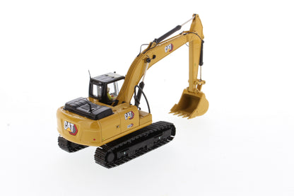 CAT 323 GX rear view