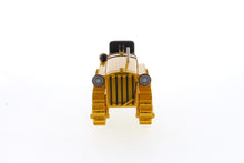 CAT 25 Track-Type Tractor side view