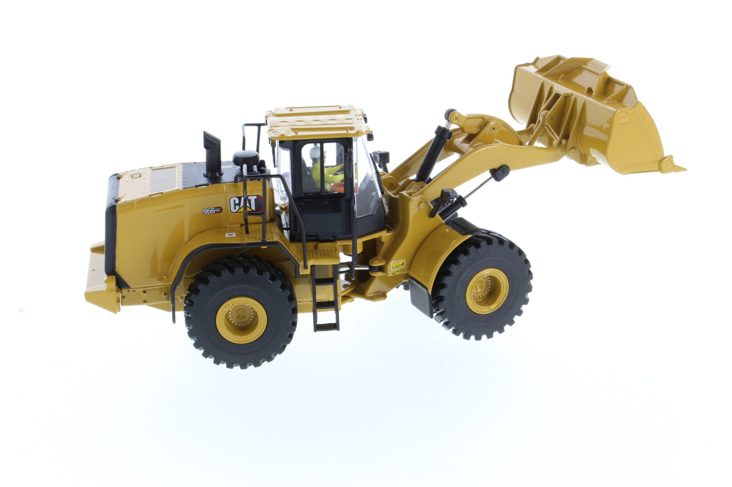 CAT 966GC angled view