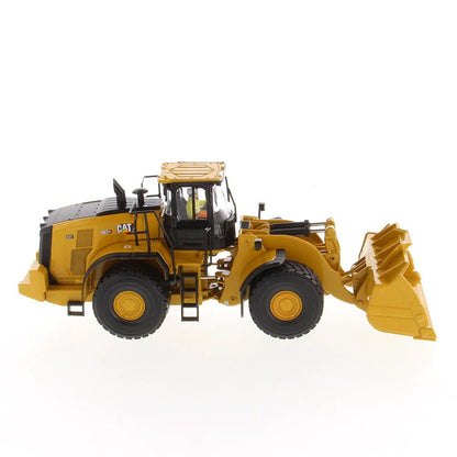 CAT 982 XE Wheel Loader High Line Series 1:50 Scale Die Cast Model