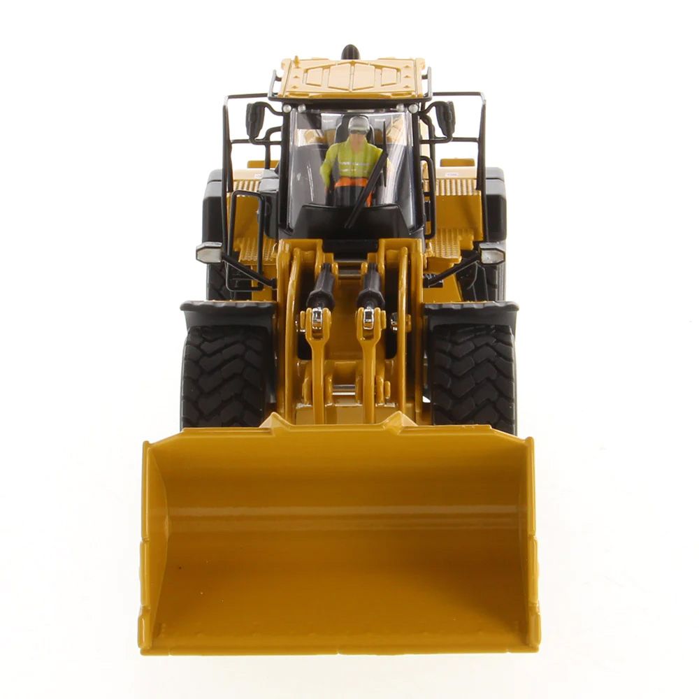 CAT 982 XE Wheel Loader High Line Series 1:50 Scale Die Cast Model