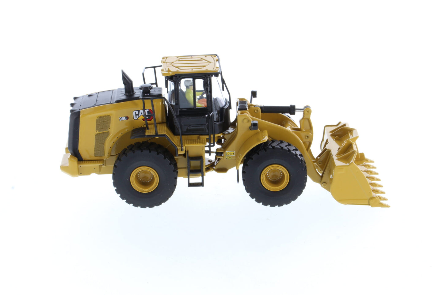 CAT 966 side view