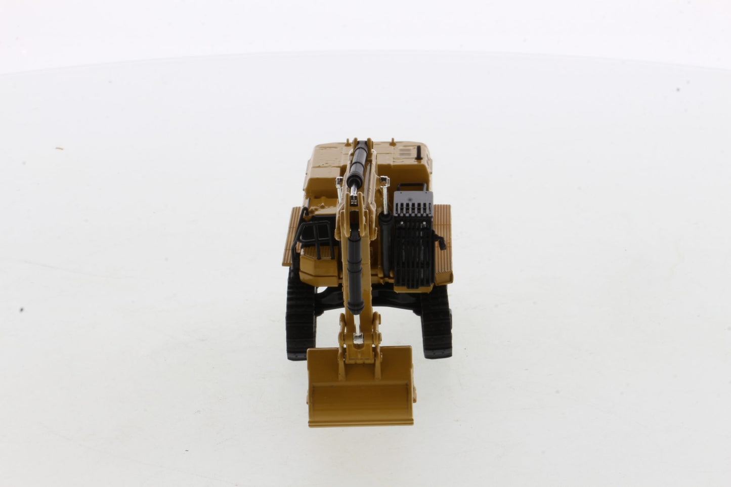 CAT 395 ME Excavator boom detail