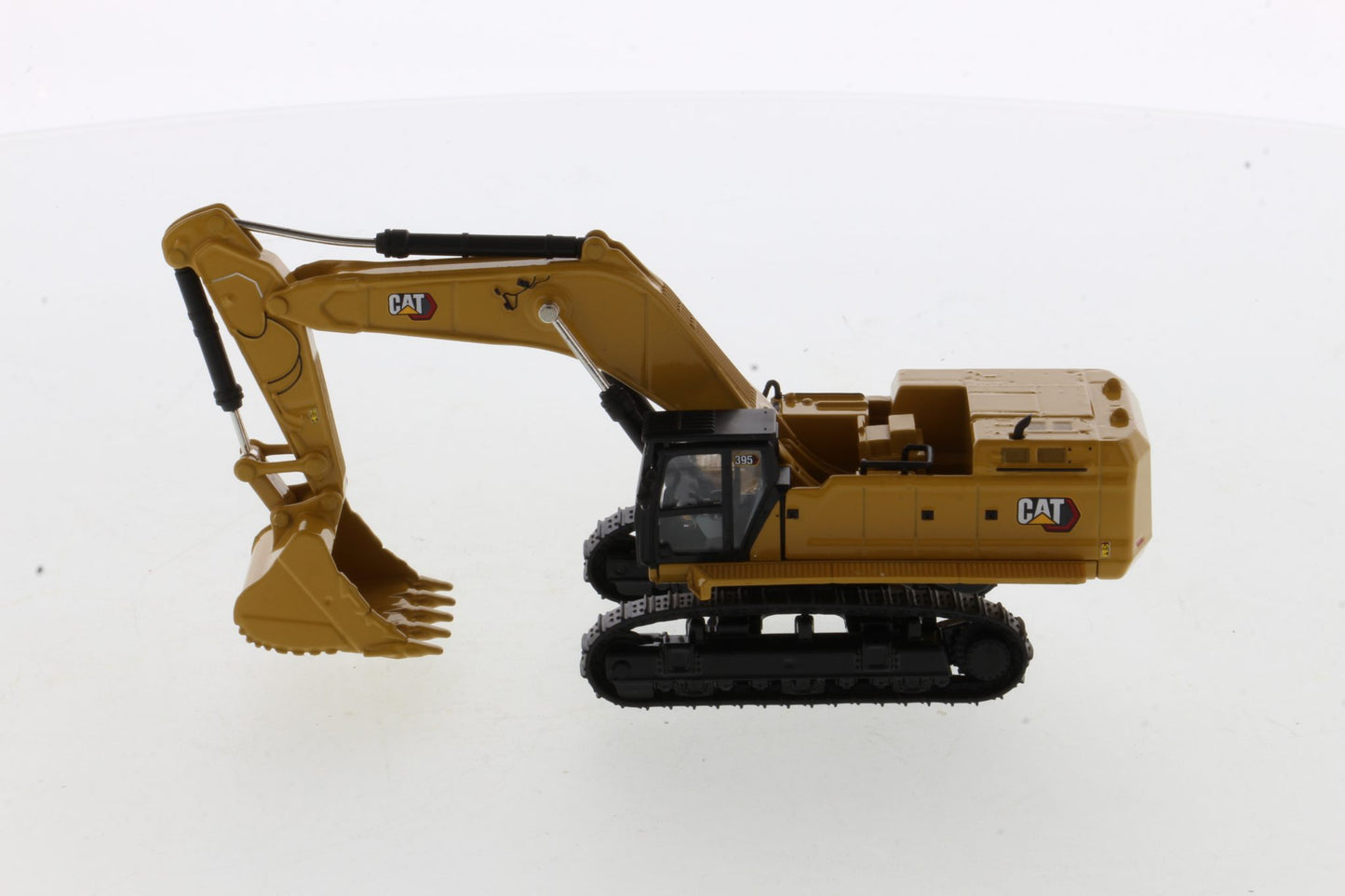 CAT 395 GP Excavator side view