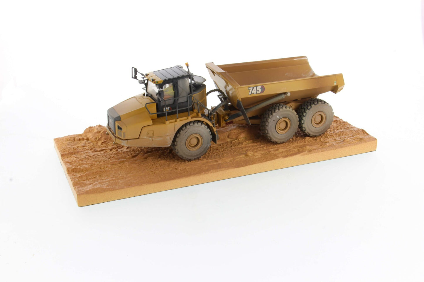 CAT 745 Weathered angle 4
