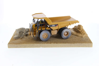 CAT 770 Weathered Off-Highway Truck 1:50