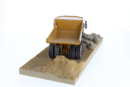 CAT 770 Weathered angle 6