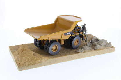 CAT 770 Weathered angle 8