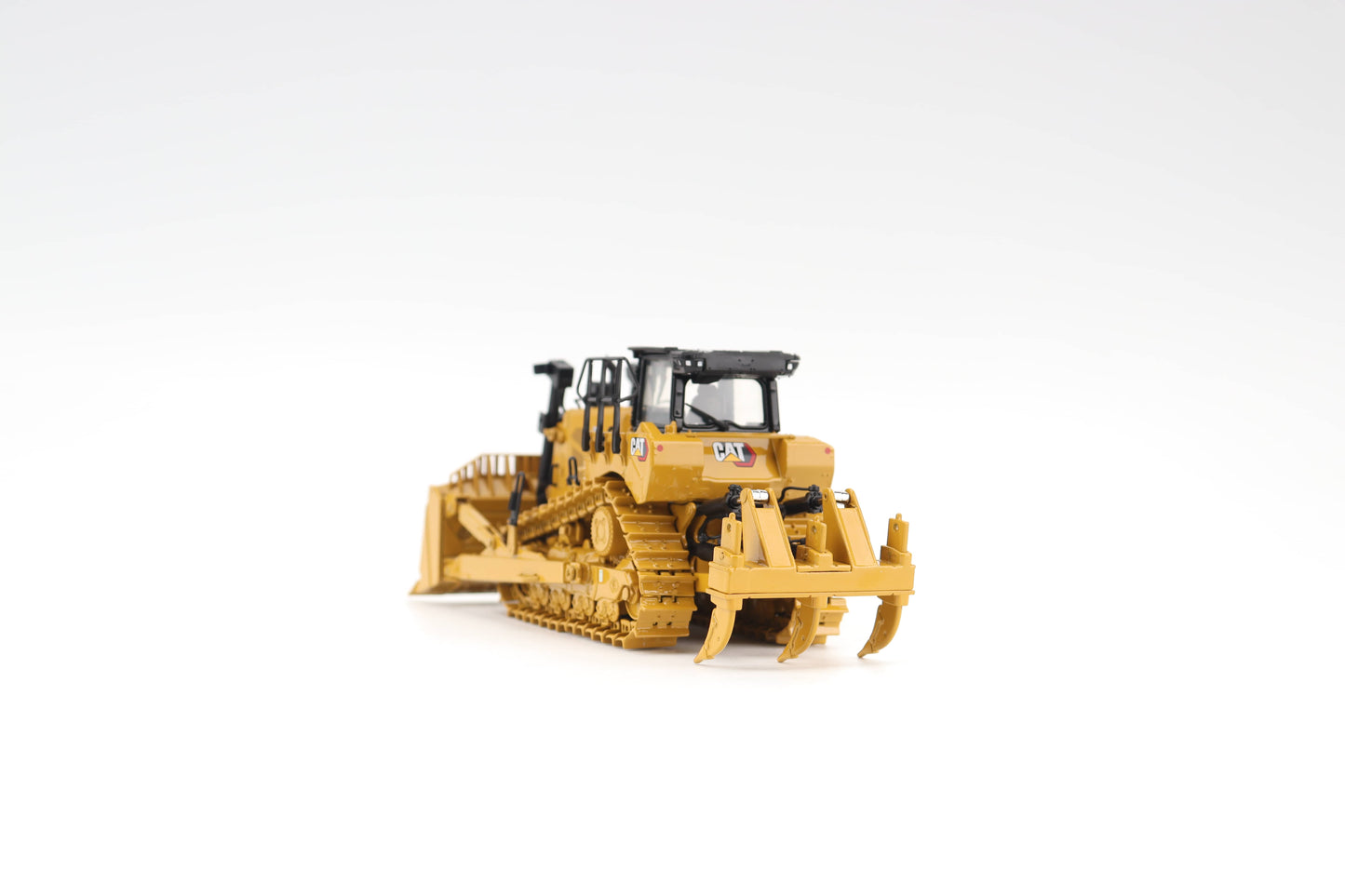 CAT D8 Track-Type Tractor High Line Edition 1:50 Scale Die Cast Model
