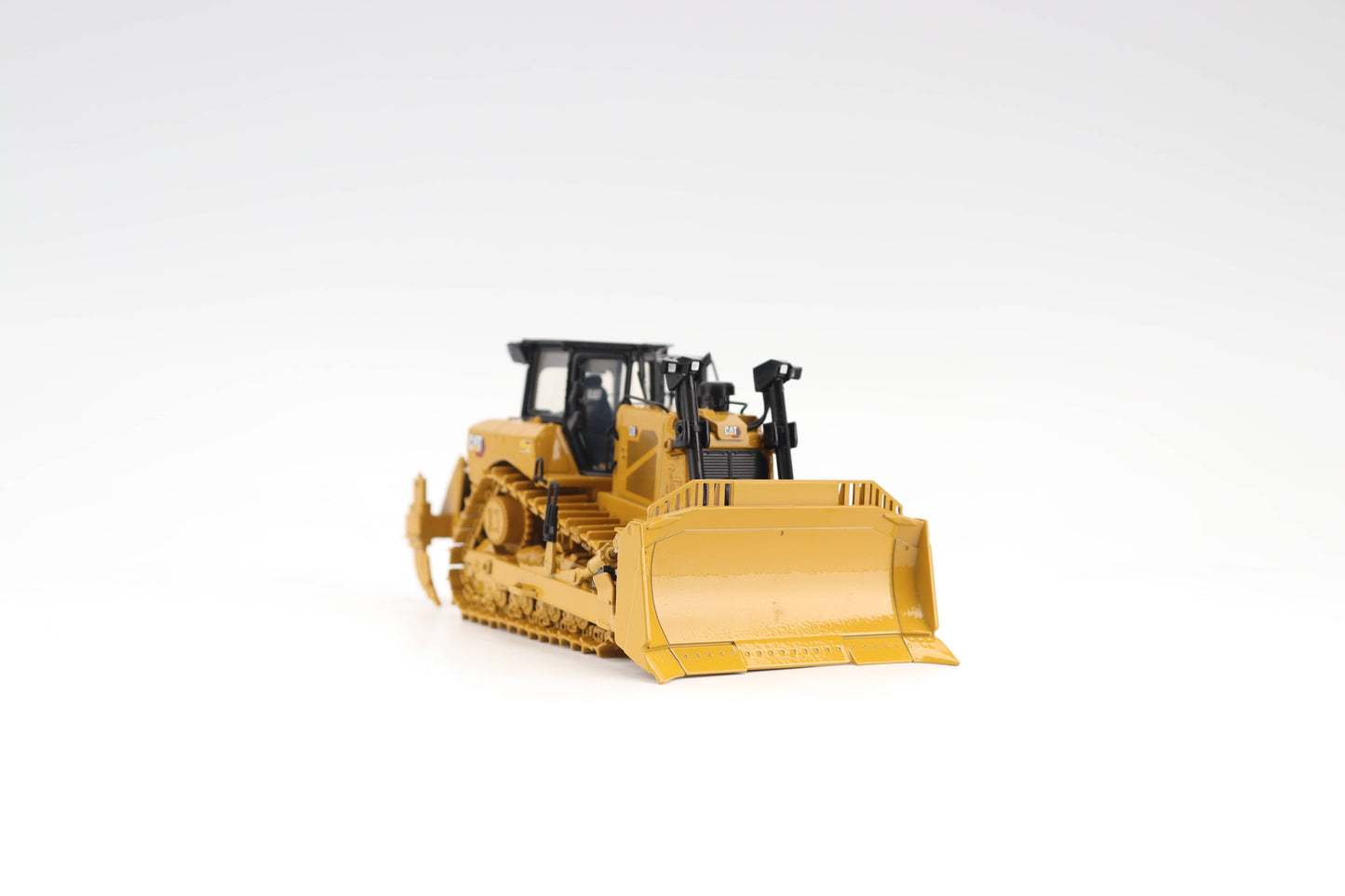 CAT D8 Track-Type Tractor High Line Edition 1:50 Scale Die Cast Model
