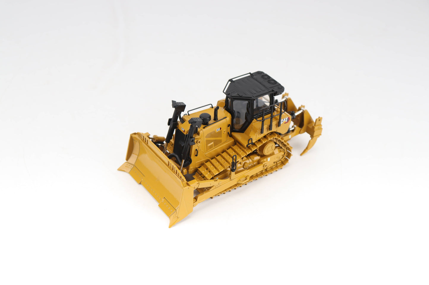 CAT D8 Track-Type Tractor High Line Edition 1:50 Scale Die Cast Model