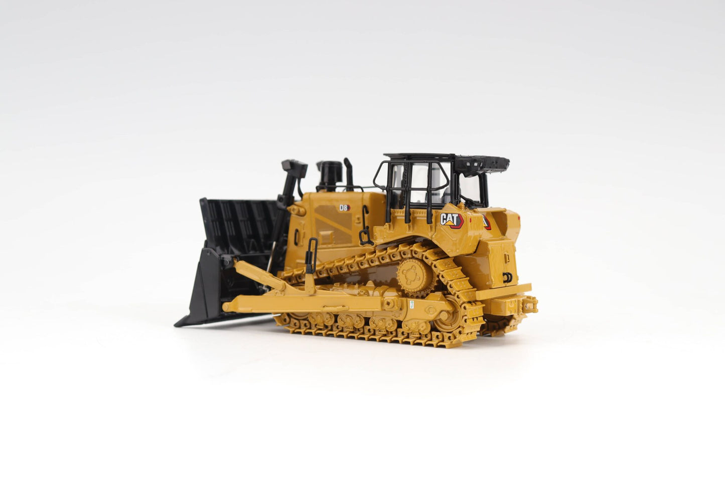 CAT D8 Waste Config side view