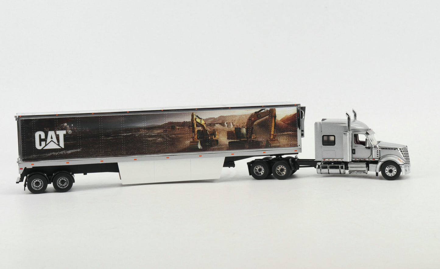 International Lonestar Sleeper Truck with CAT Mural Trailer Core Classic Series 1:50 Scale Die Cast Model