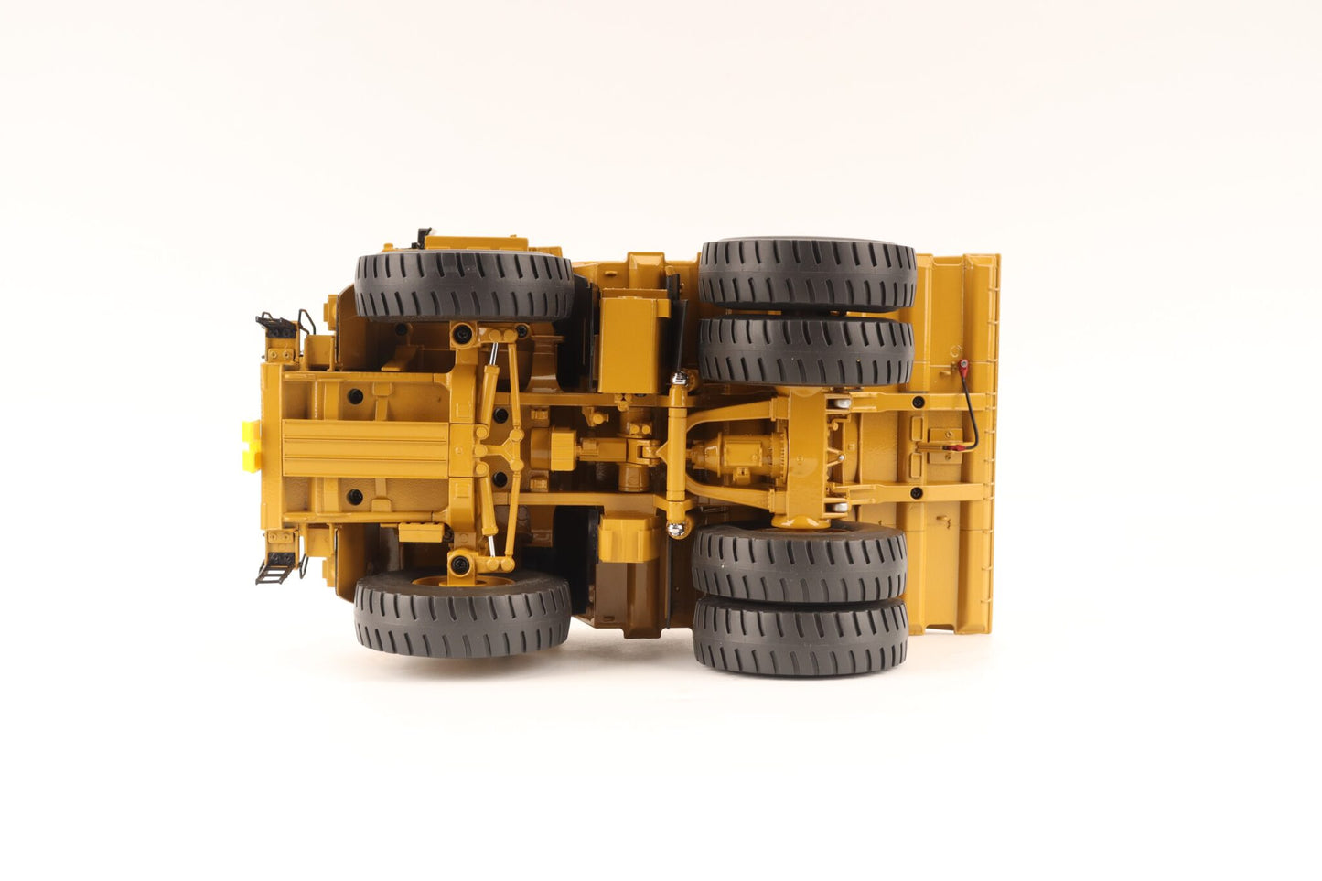 Cat 789 Off-Highway Mining Truck - view 11