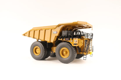 Cat 789 Off-Highway Mining Truck - view 7