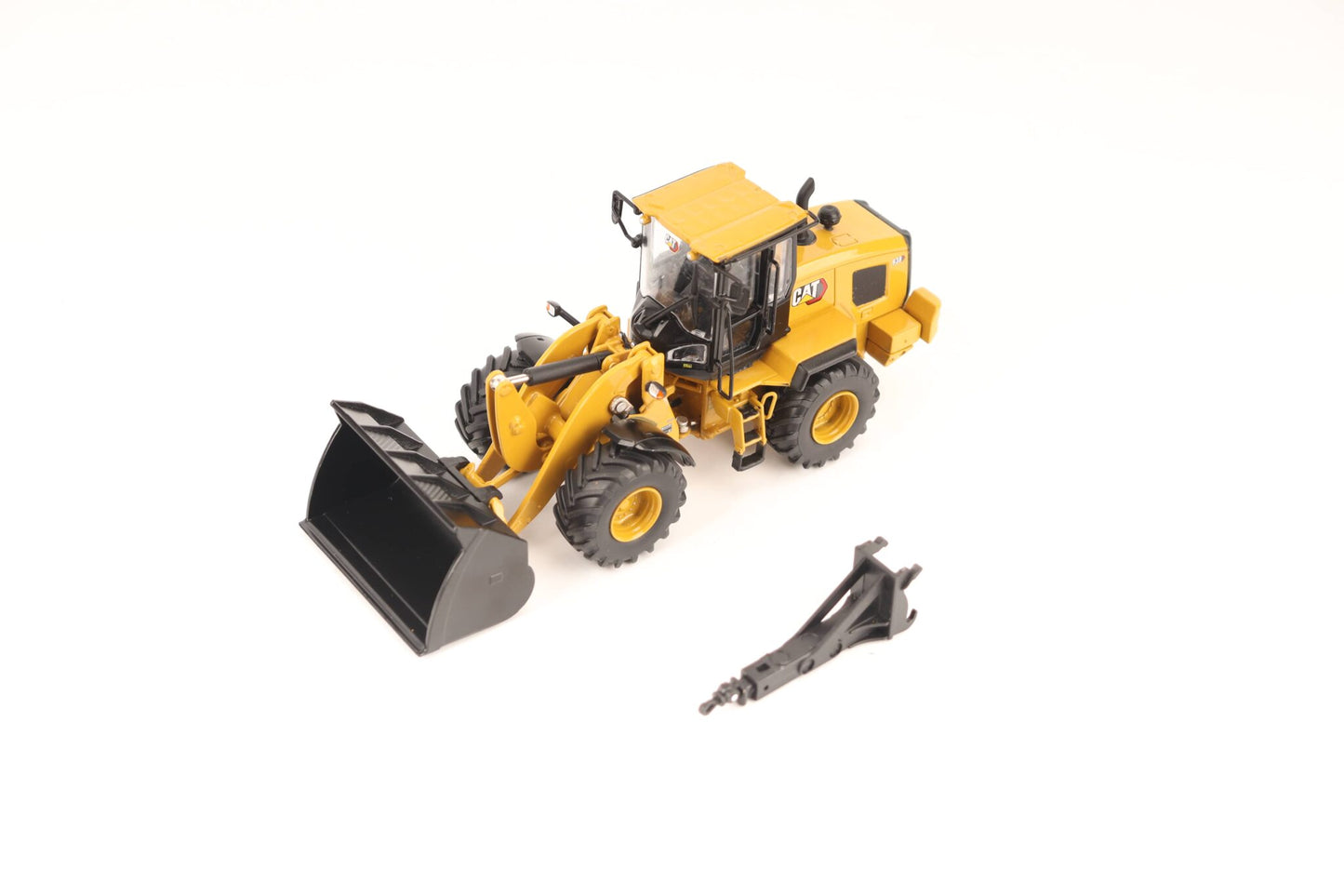 CAT 938 boom detail