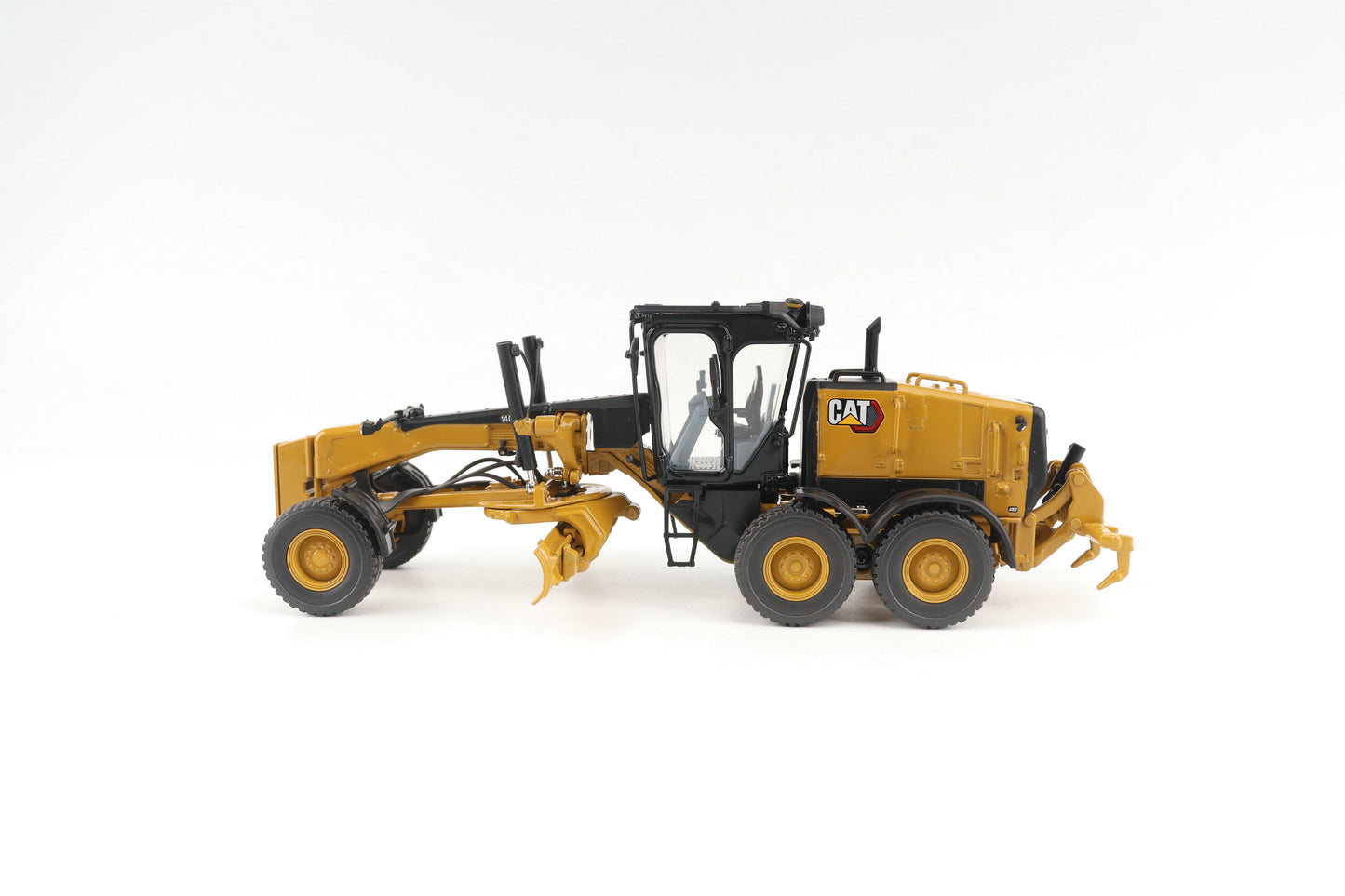 CAT 140 LVR Motor Grader High Line Series 1:50 Scale Die Cast Model