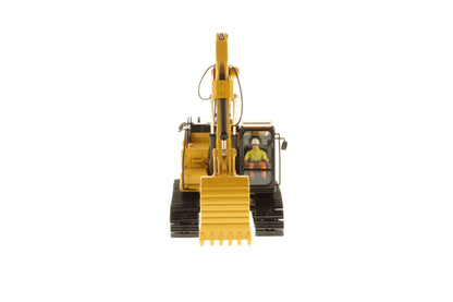 CAT 323F L excavator detail