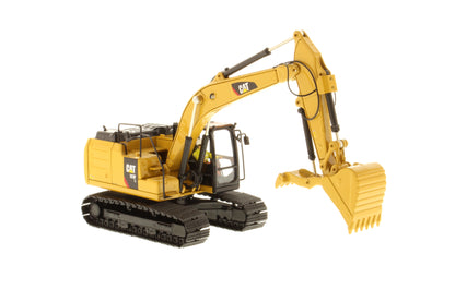CAT 323F L close up detail