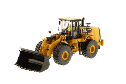 CAT 966M boom detail