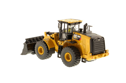CAT 966M wheel detail