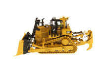 CAT D9T 1:50 blade detail