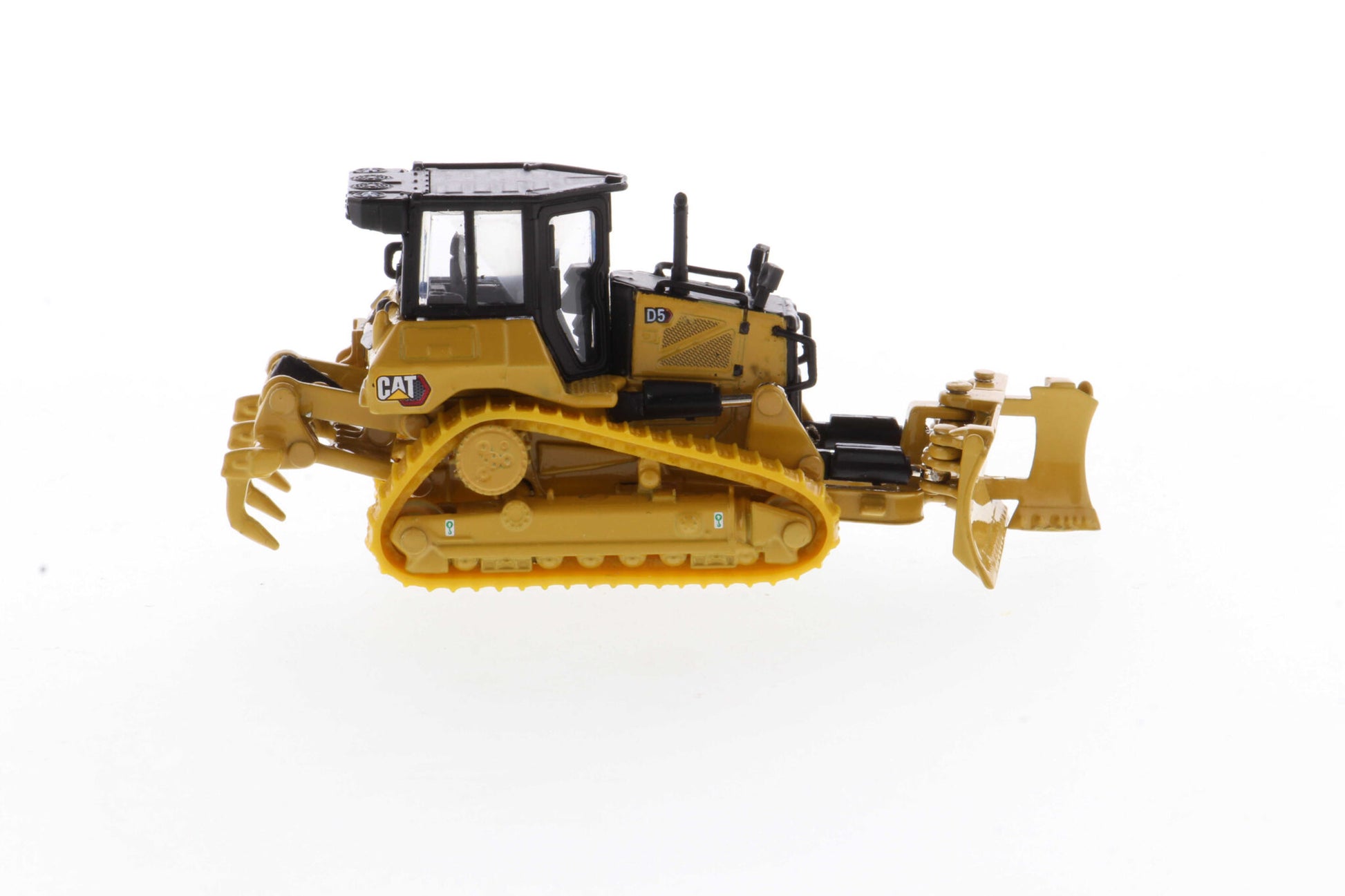 CAT D5 LGP HO ripper detail