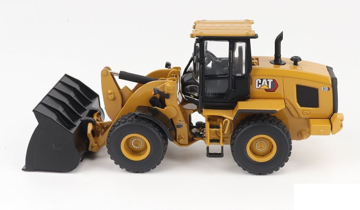 CAT 930 Wheel Loader High Line Series 1:50 Scale Die Cast Model