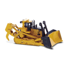 CAT D11T Dozer Track-Type Tractor Elite Series 1:125 Scale Die Cast Model