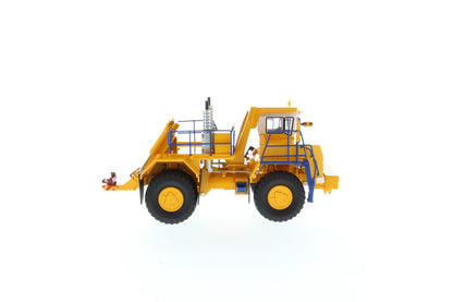 BELAZ 74470 Recovery Tractor - view 2
