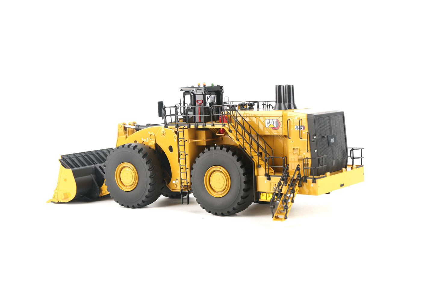 CAT 995 Large Wheel Loader High Line Series 1:50 Scale Die Cast Model