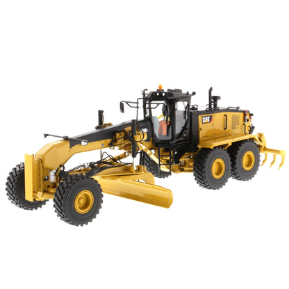 CAT 16M3 Motor Grader High Line Series 1:50 Scale Die Cast Model