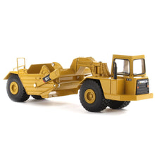 CAT 611 Wheel Tractor Scraper 1:64 Scale Die Cast Model